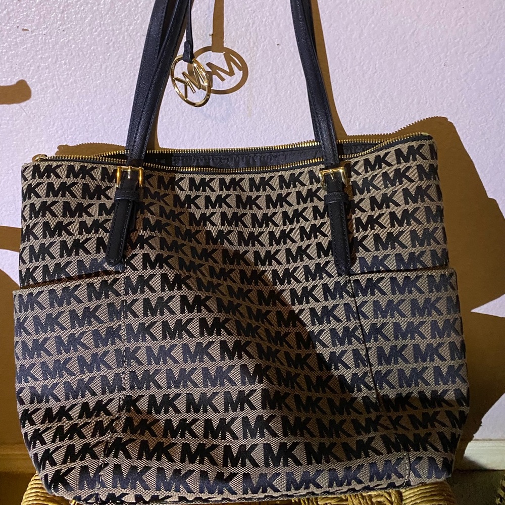 Michael Kors bag